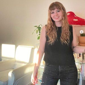 Meet your Posher, Rachel